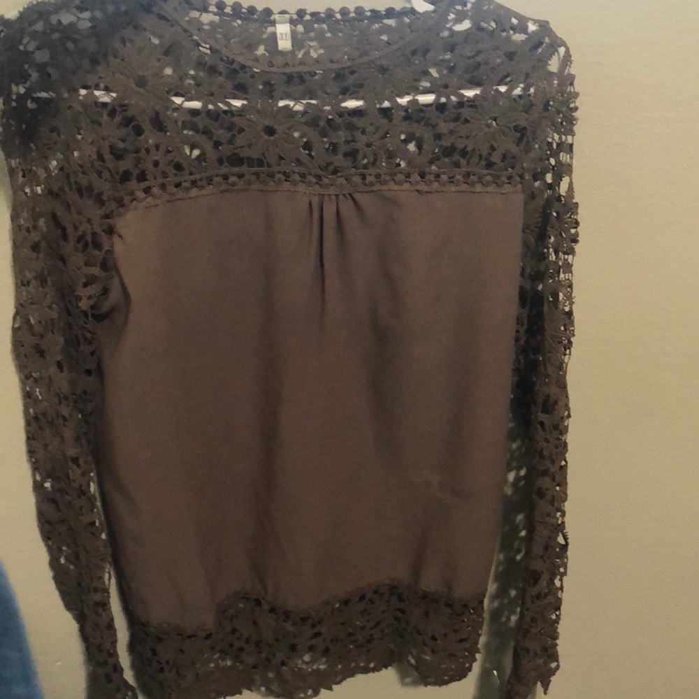 Shirt super cute sleeves